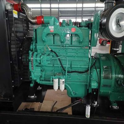 CE Cummins 50kw Diesel Generator Mengatur Stabilitas Tinggi 1500rpm